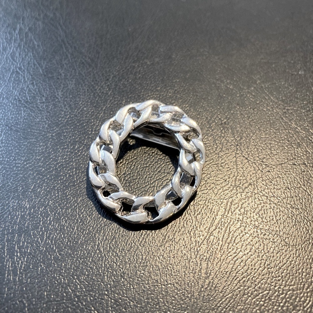 Women’s Scarf Clasp
